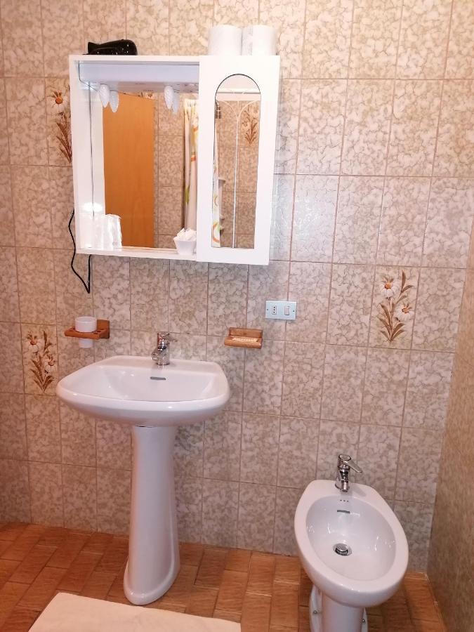 Al Fogolar Hotel Villa Santina Eksteriør billede